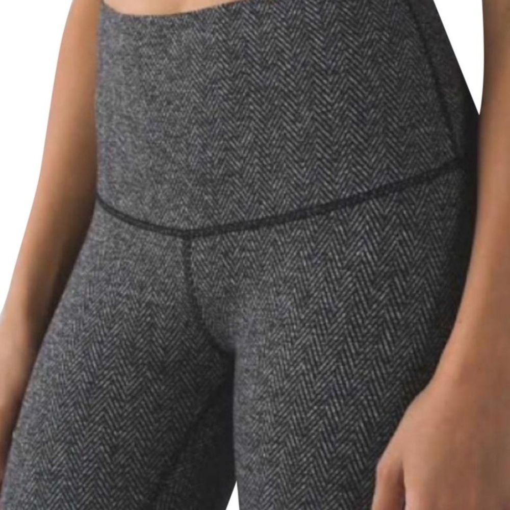 FIRM!!! Lululemon Herringbone